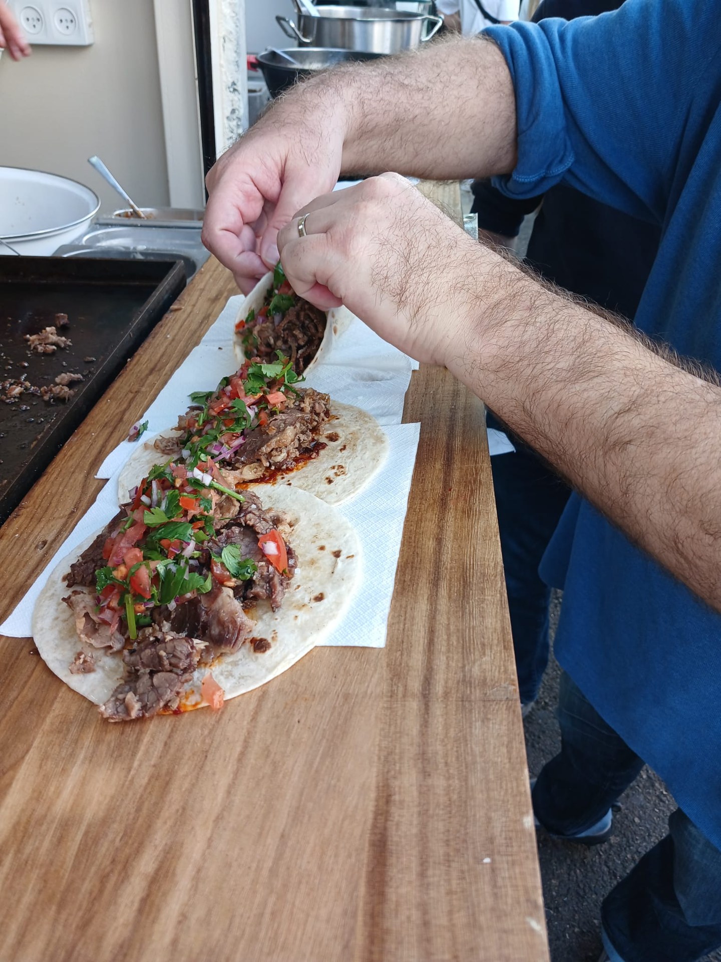 יום גיבוש בירבזאר אורבני בתל אביב: "מטיילים עם הדודה" — תמונה מהשטח
