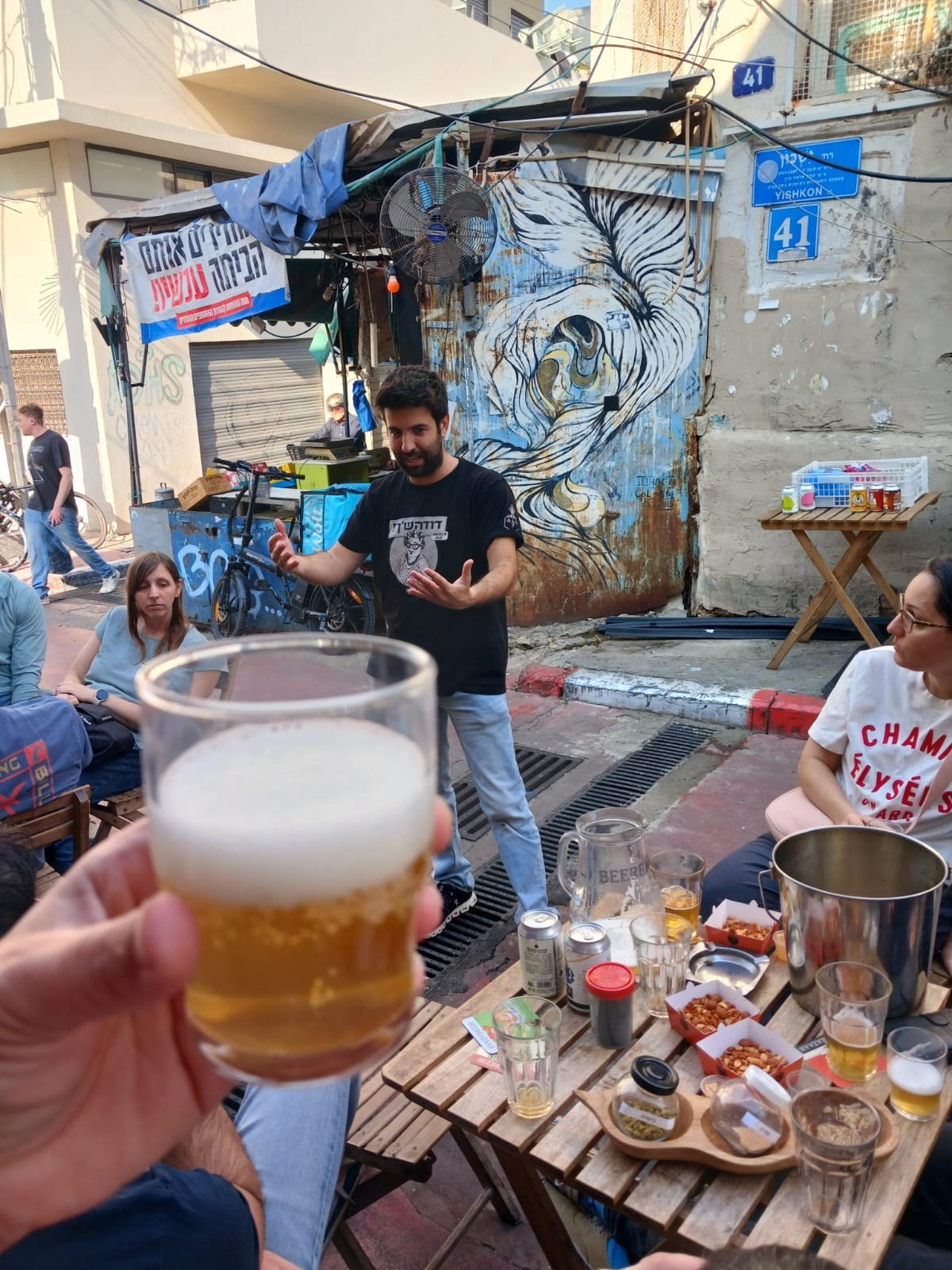 יום גיבוש בירבזאר אורבני בתל אביב: "מטיילים עם הדודה" — תמונה מהשטח